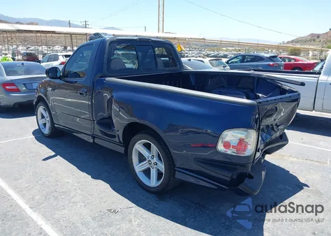 2002 Ford F-150 Lightning from USA, damaged, VIN 2FTZF07362CA77182